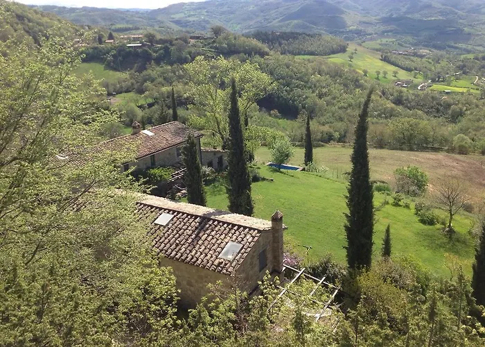 索尔艮提农家乐 *